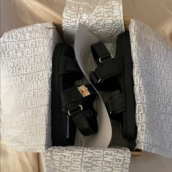 Steve Madden Black Sandals with Gold Accents - Picture 13 of 16